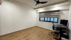 Blk 857 Tampines Parkview (Tampines), HDB Executive #571825491